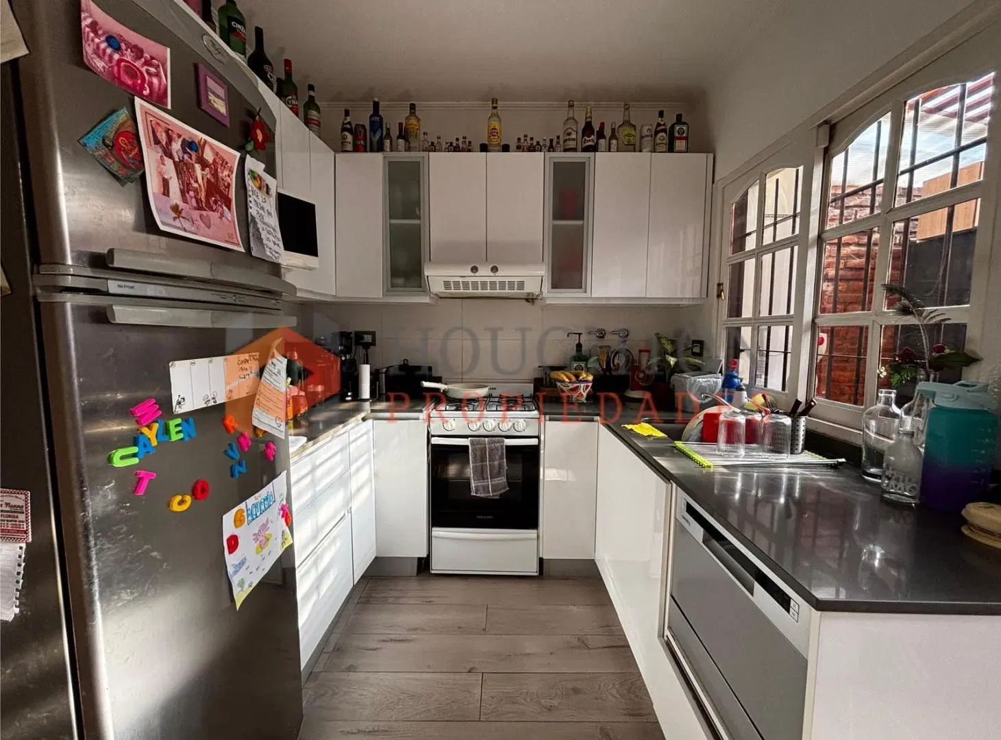 Triplex en Venta en Florida Cochera y Playroom 8