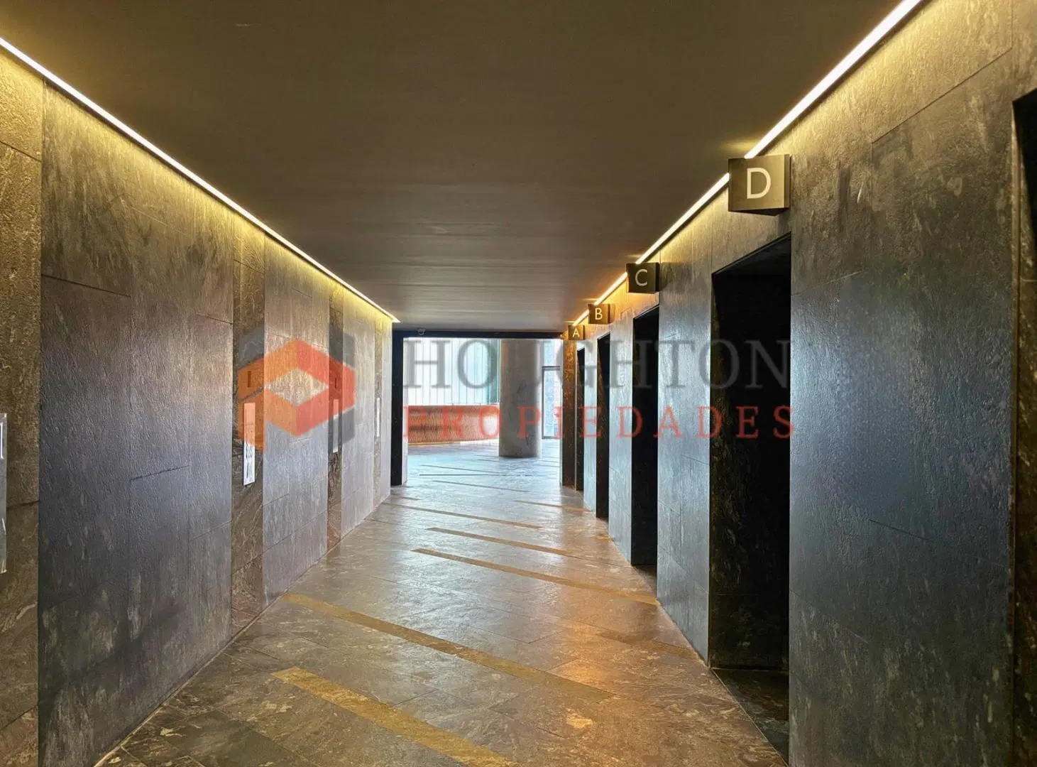 Oficina AAA en Alquiler en PALERMO 140m2 y COCHERA 5