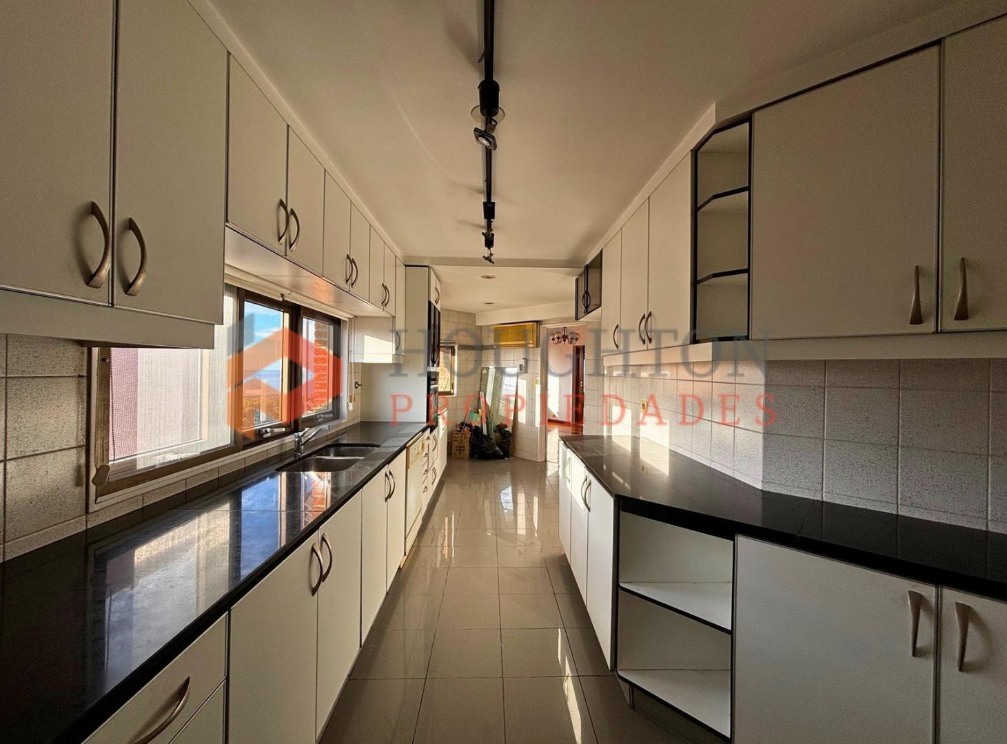 Foto de DEPARTAMENTO en ALQUILER VISTA AL RIO en LA LUCILA, imagen 4