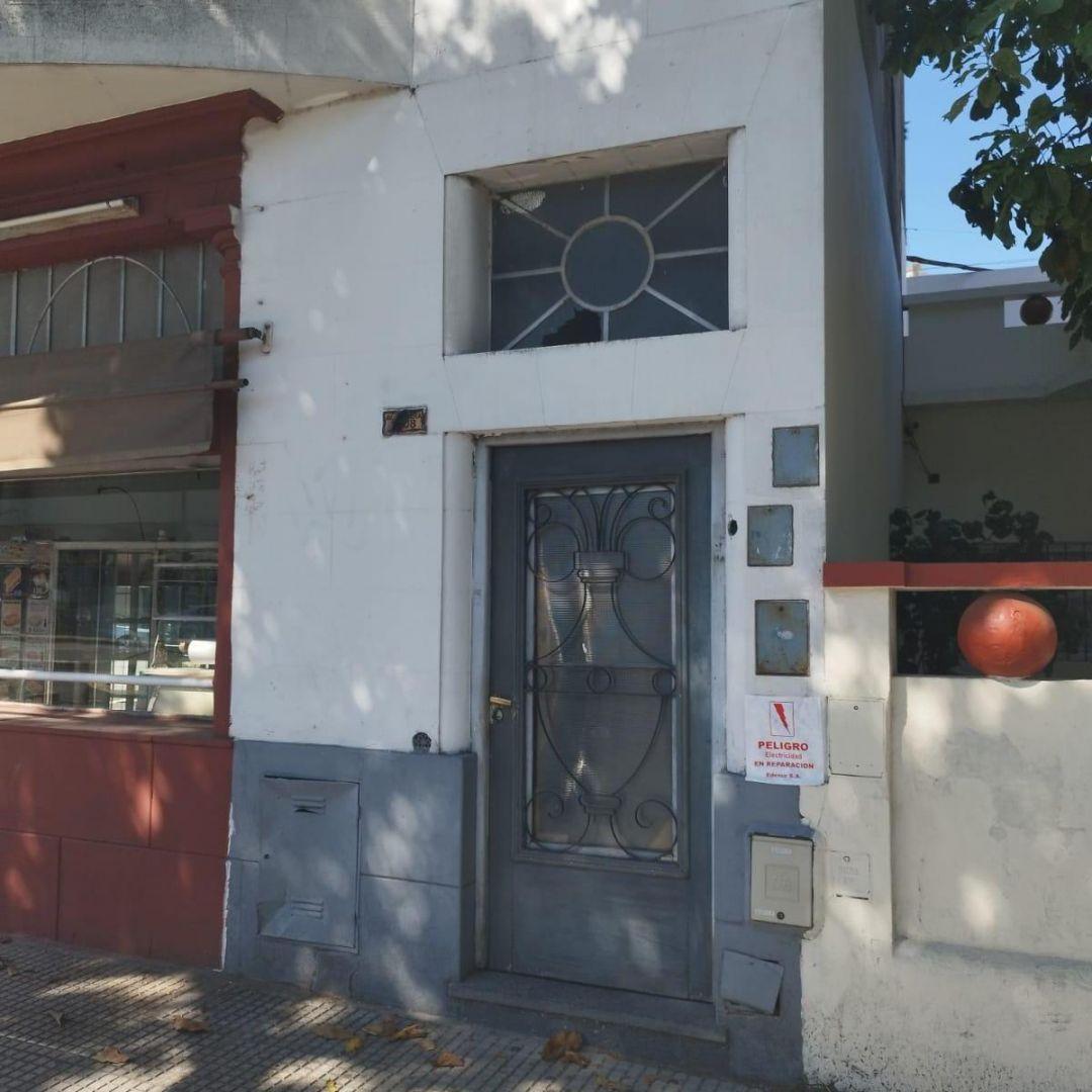 Venta PH en Primer Piso por Escalera. 2