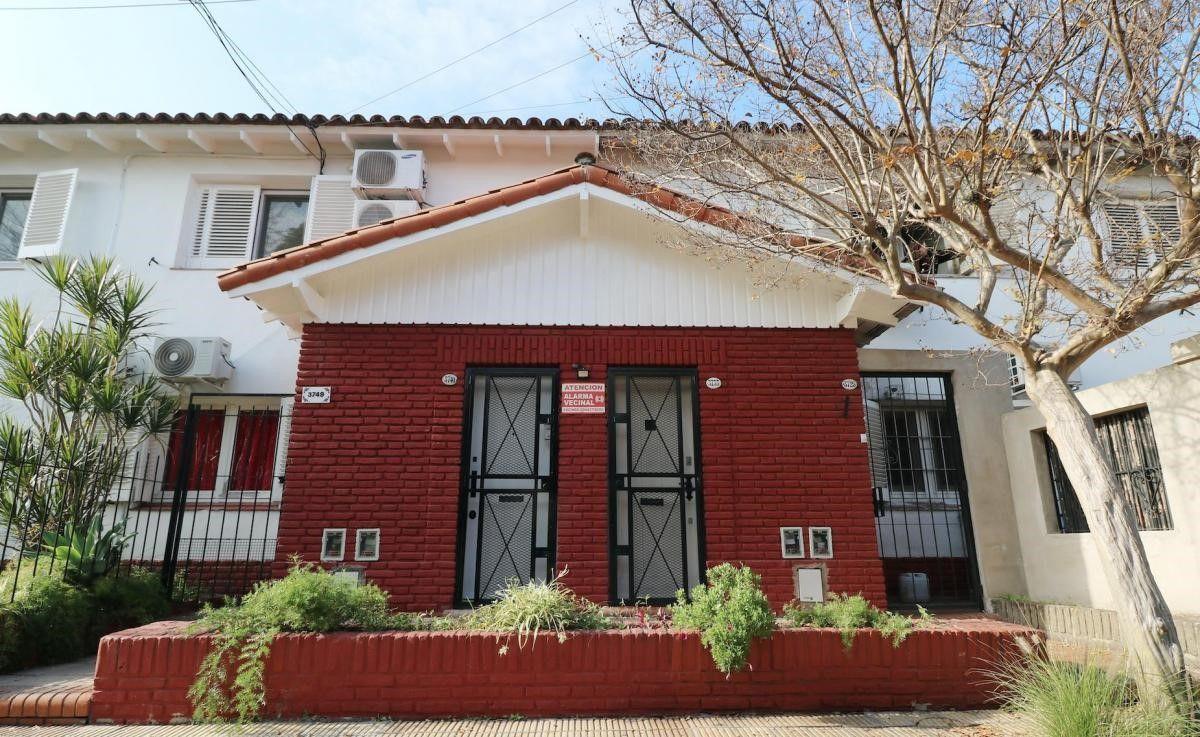 Foto de Espectacular PH 3amb Barrio parque Sarmiento (e/Indep), imagen 1