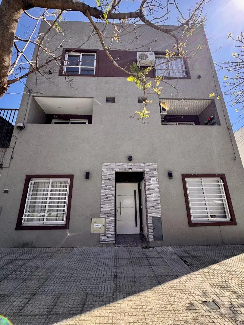 PH 4amb T/dúplex al frente con patio y balcón 8