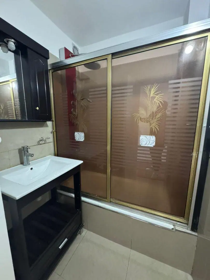 Excelente depto 2 amb semi piso, luminoso con balcón! 1