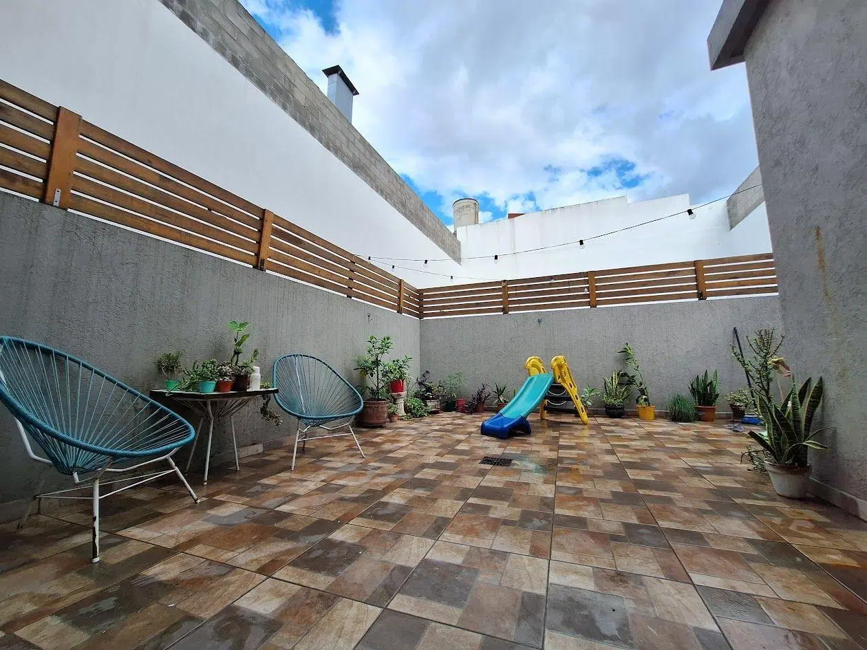 Hermoso PH 3 Amb con Patio 2