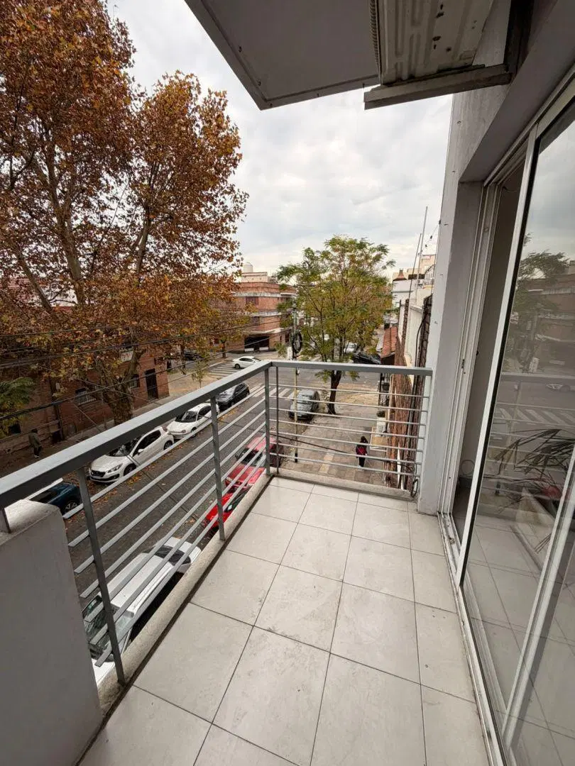Hermoso Piso Unico 3 Amb - Balcón al Frente 3