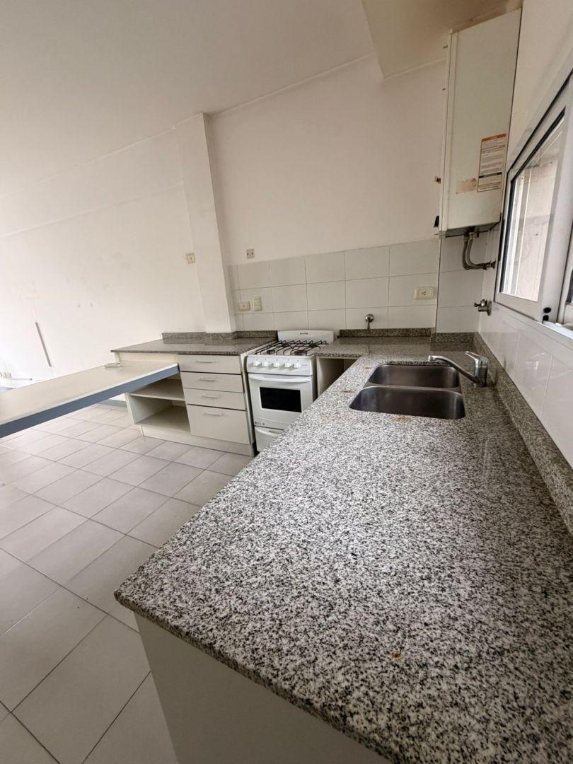 Hermoso Piso Unico 3 Amb - Balcón al Frente