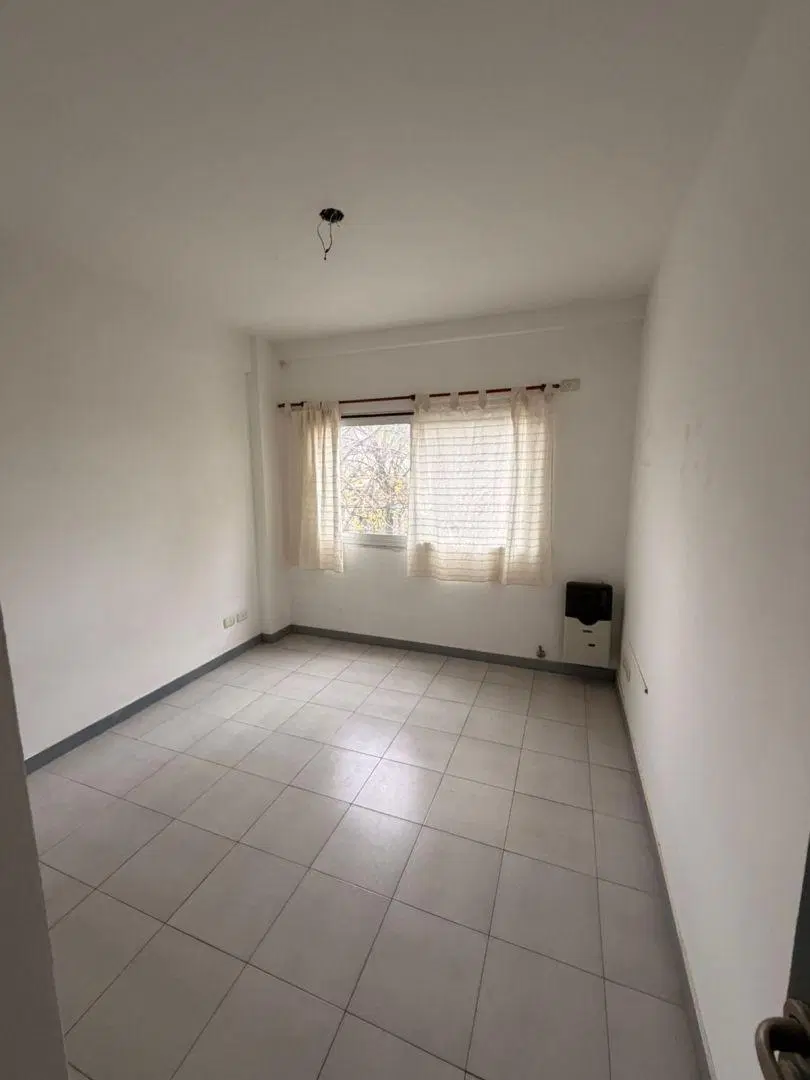 Hermoso Piso Unico 3 Amb - Balcón al Frente 5