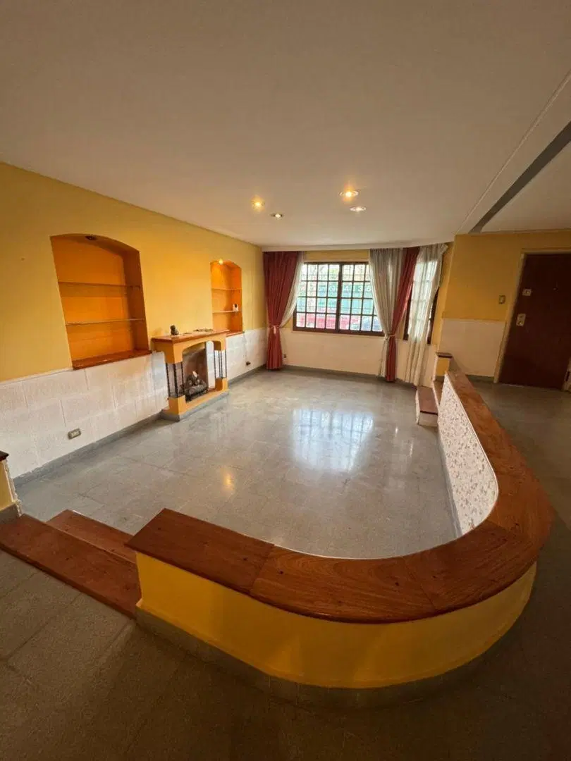 Hermosa casa de 5 AMB en Chacarita! 8