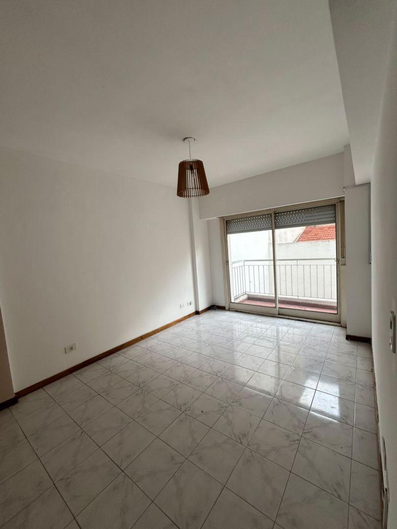 Foto de 3 Ambientes con Balcón | Excelente Ubicación | Villa Urquiza, imagen 2
