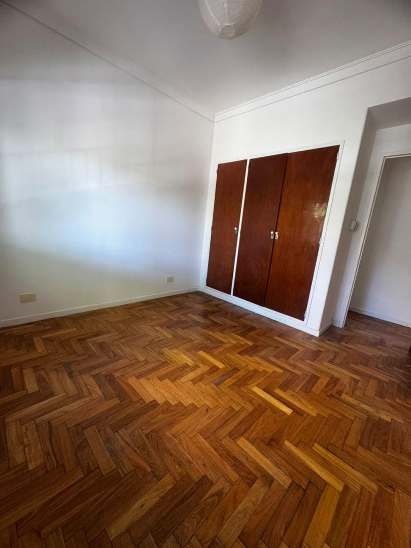 Foto de Alquiler 3 Amb Muy Luminoso - Amplio Living Y Dormitorios Con Placard, imagen 4