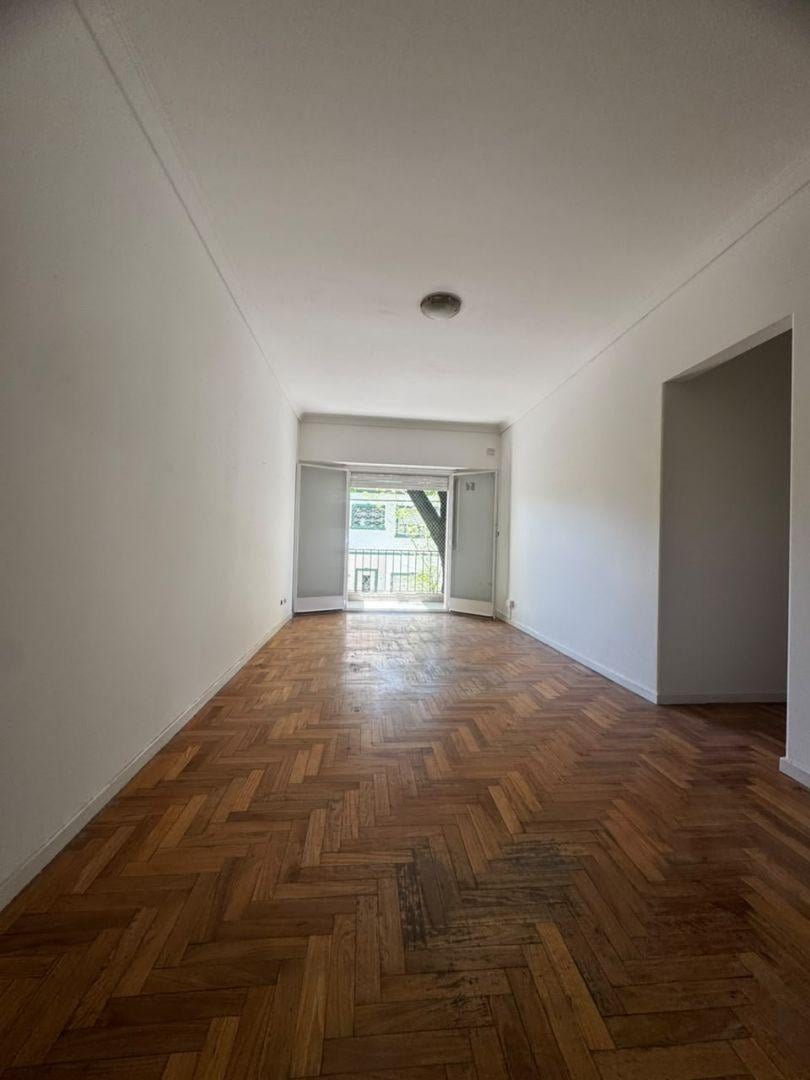 Foto de Alquiler 3 Amb Muy Luminoso - Amplio Living Y Dormitorios Con Placard, imagen 2
