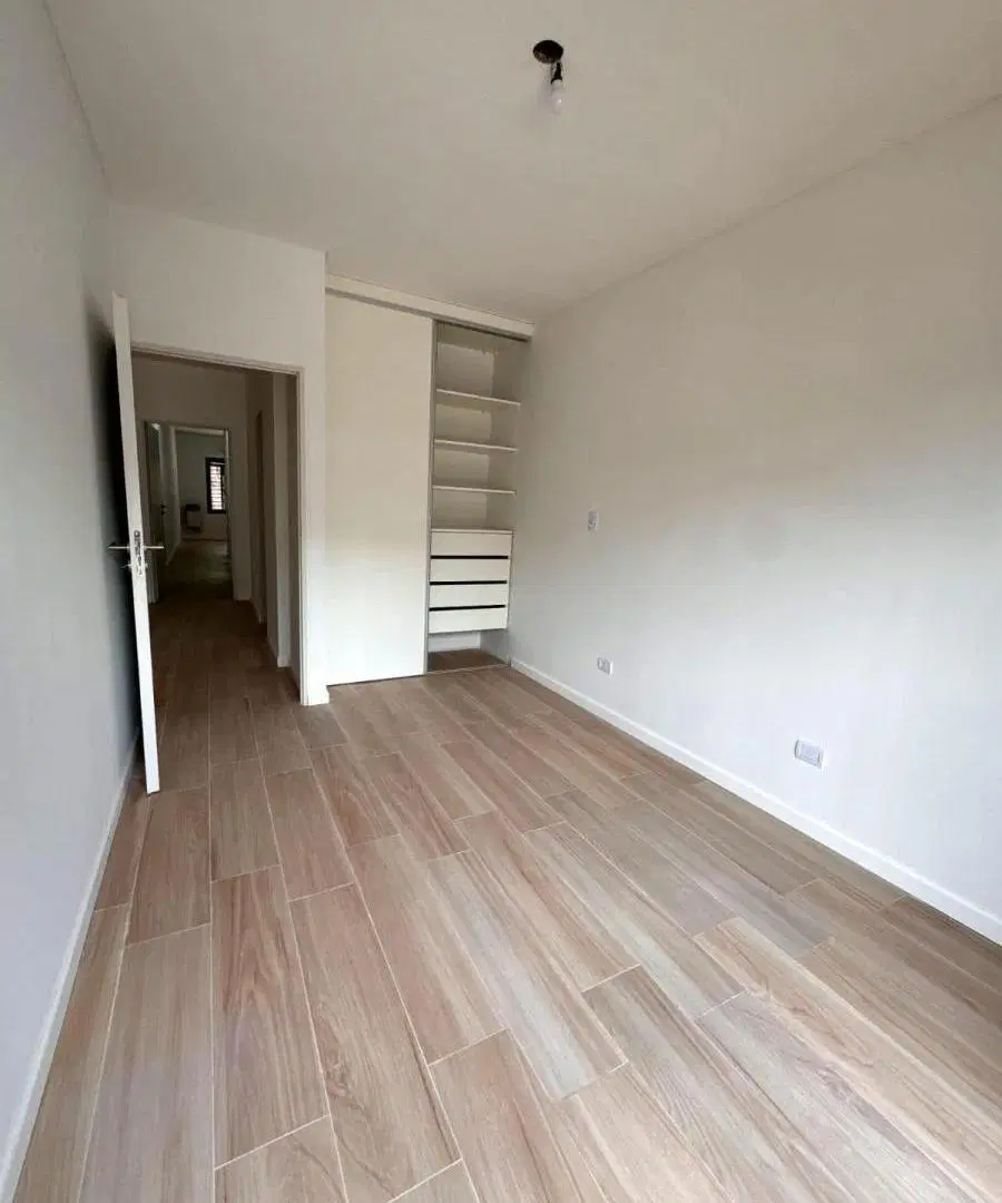 PH 4 Ambs. en Planta Baja "en construcción" con 2 cocheras, Amplísimo fondo 8,66x11, jardín y pileta 3