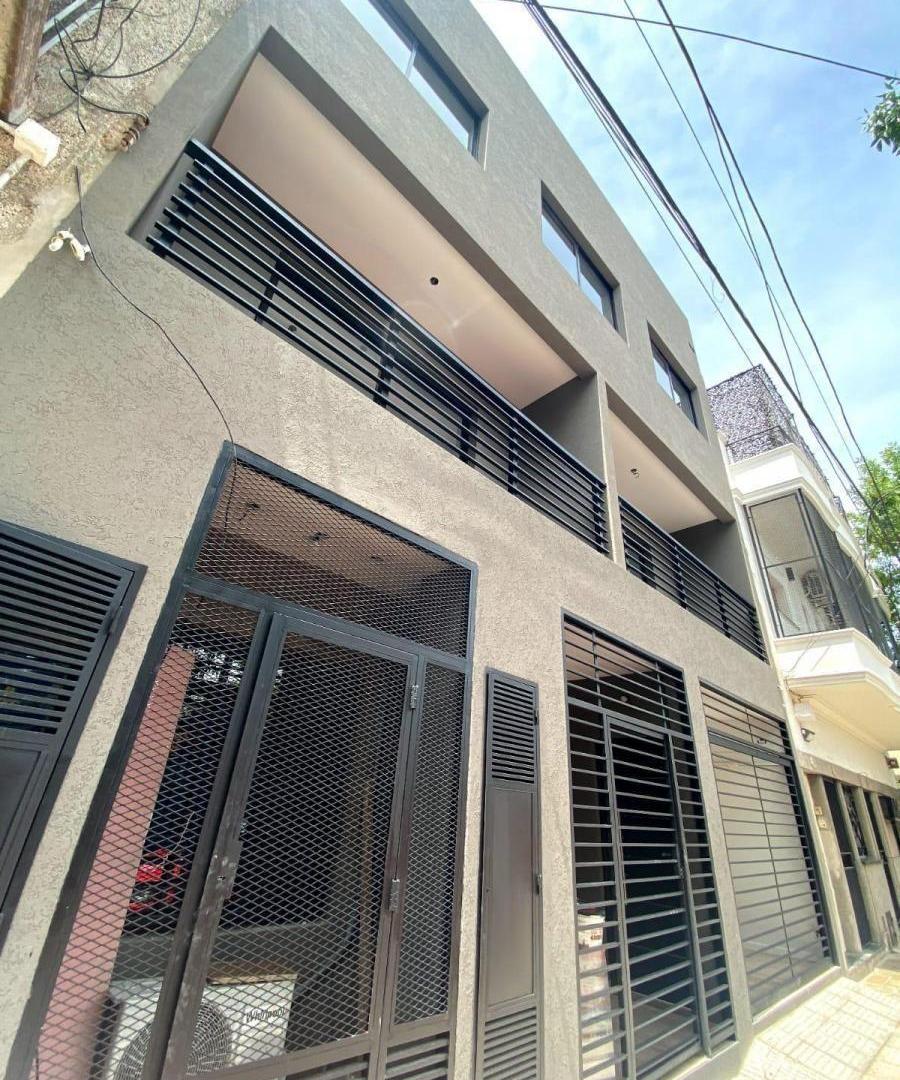 Foto de Casa tipo PH 4 Ambs. en Planta Baja con Cochera, Amplísimo Patio y, imagen 3
