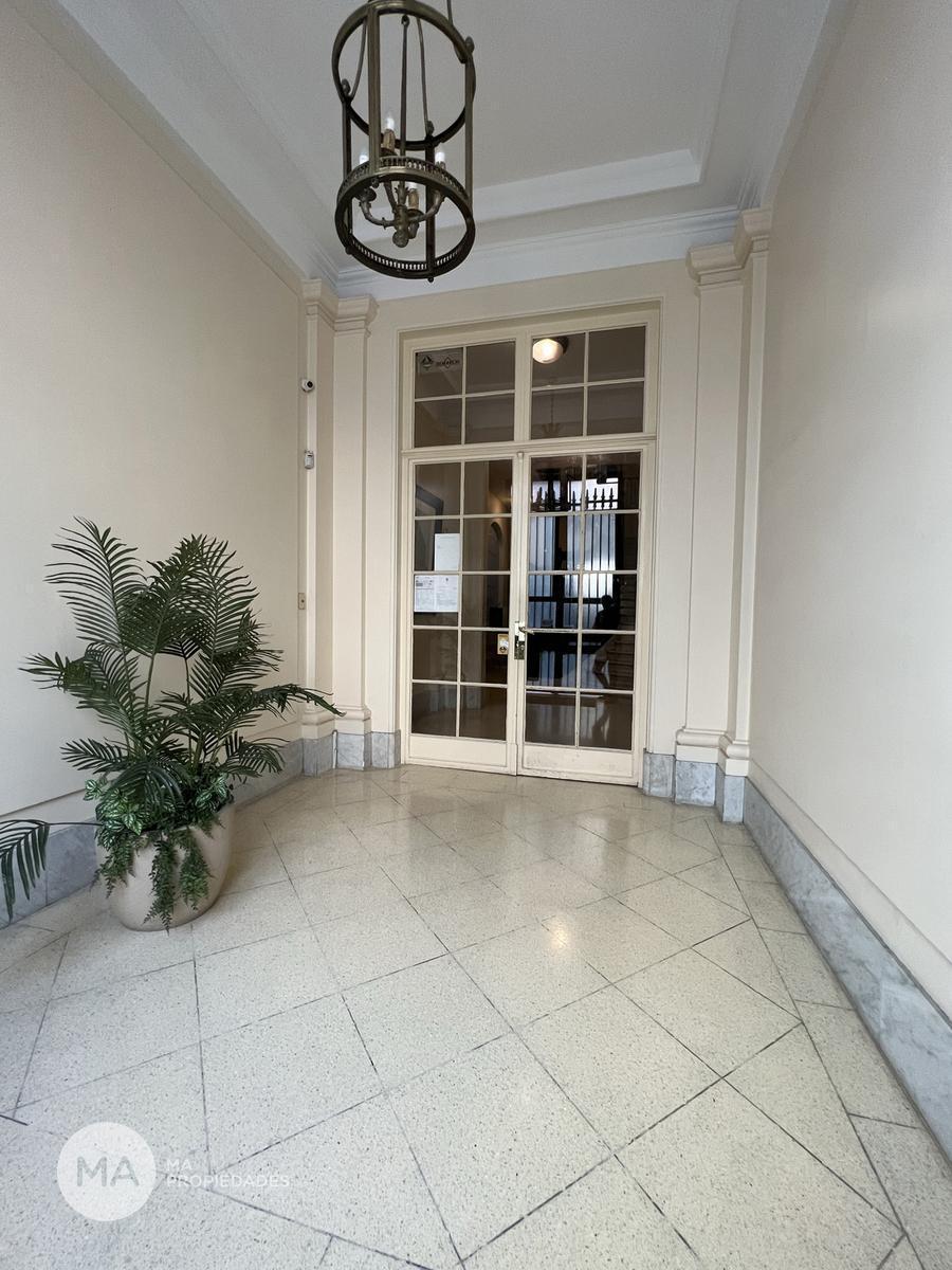 Depto 4 Dorm. - Entre Ríos 400 - Centro Rosario | Venta 1
