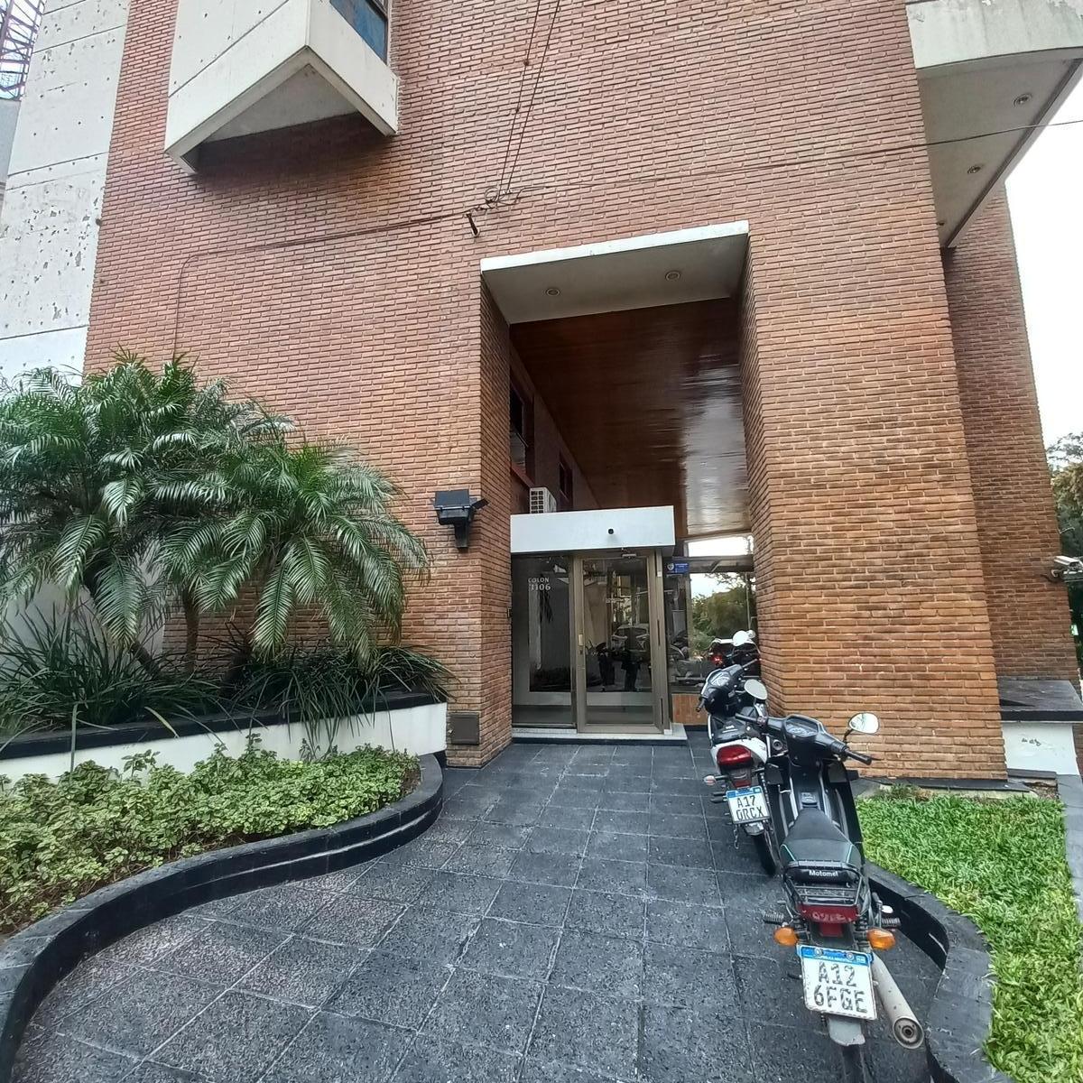 Departamento 3 Dorm., 2 Cocheras, Amenities - Av Libertad 200 - Barrio Martin Rosario | Venta 2