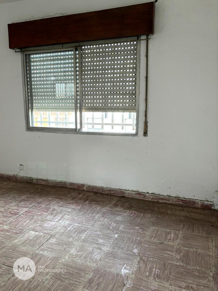 Foto de Casa 2 dormitorios en Venta en zona España y Hospitales, imagen 5