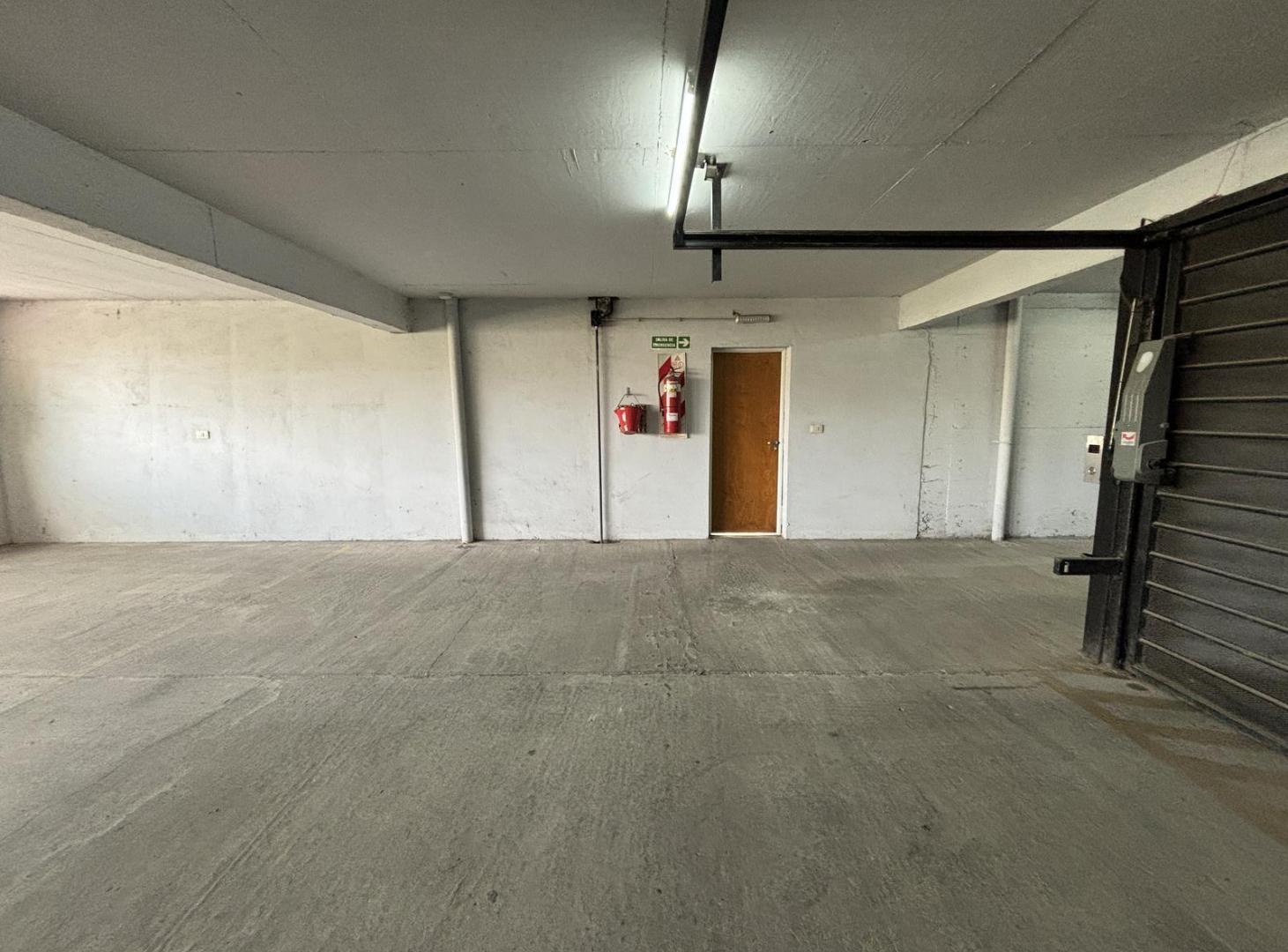 Foto de Cochera 2do piso - Pellegrini 3400 - Echesortu Rosario | Venta, imagen 5