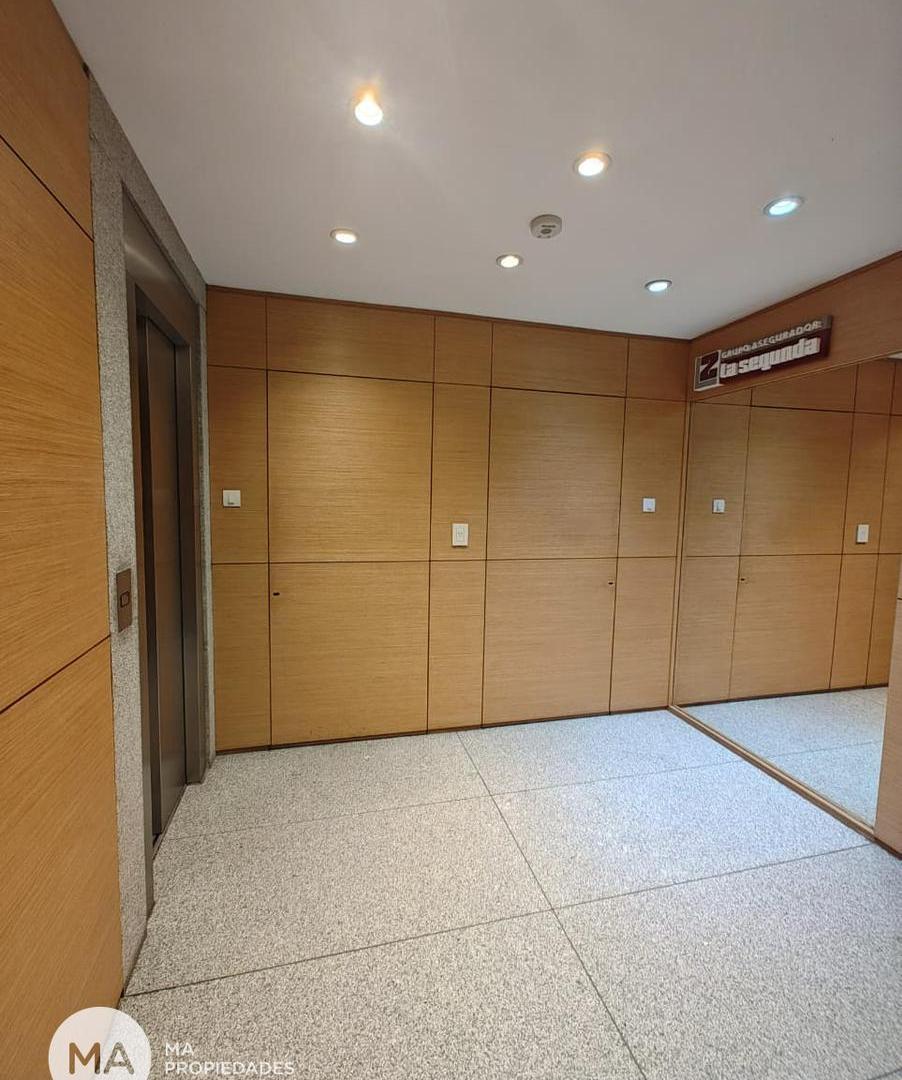 Foto de Oficina 44 m2 - Dorrego 800 - Centro - Rosario | Venta, imagen 2