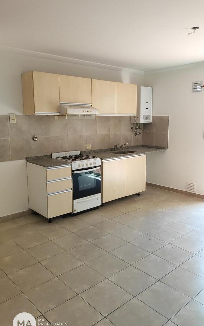 Foto de Departamento 1 Dormitorio con patio - Mendoza 3500 - Echesortu Rosario, imagen 1