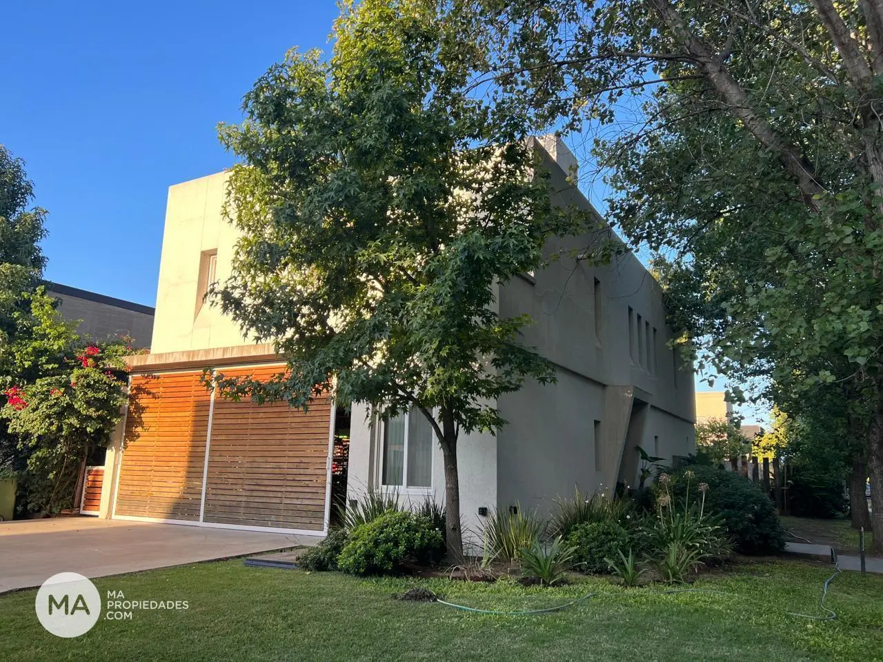 Casa 4 Dormitorios en barrio cerrado - Los Pasos de Fisherton | Venta 3
