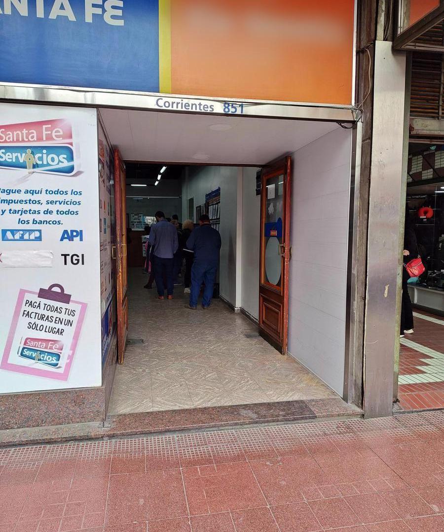 Foto de Local comercial con cochera - Córdoba y Corrientes - Centro Rosario, imagen 2