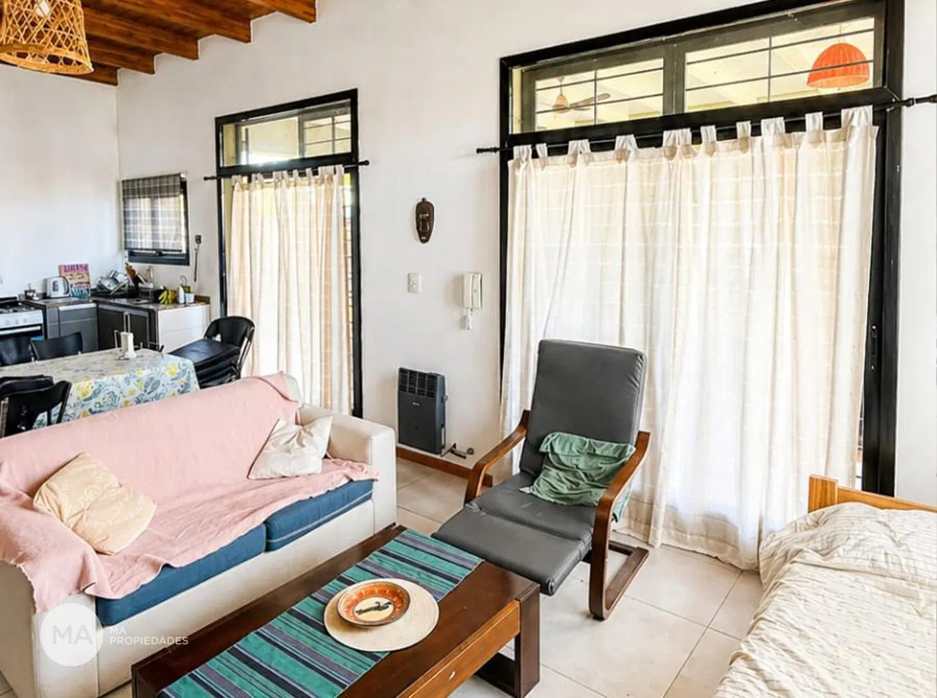 Casa 1 Dormitorio con piscina en barrio abierto - Liniers 300 - Tierra de Sueños Roldán | Venta 2