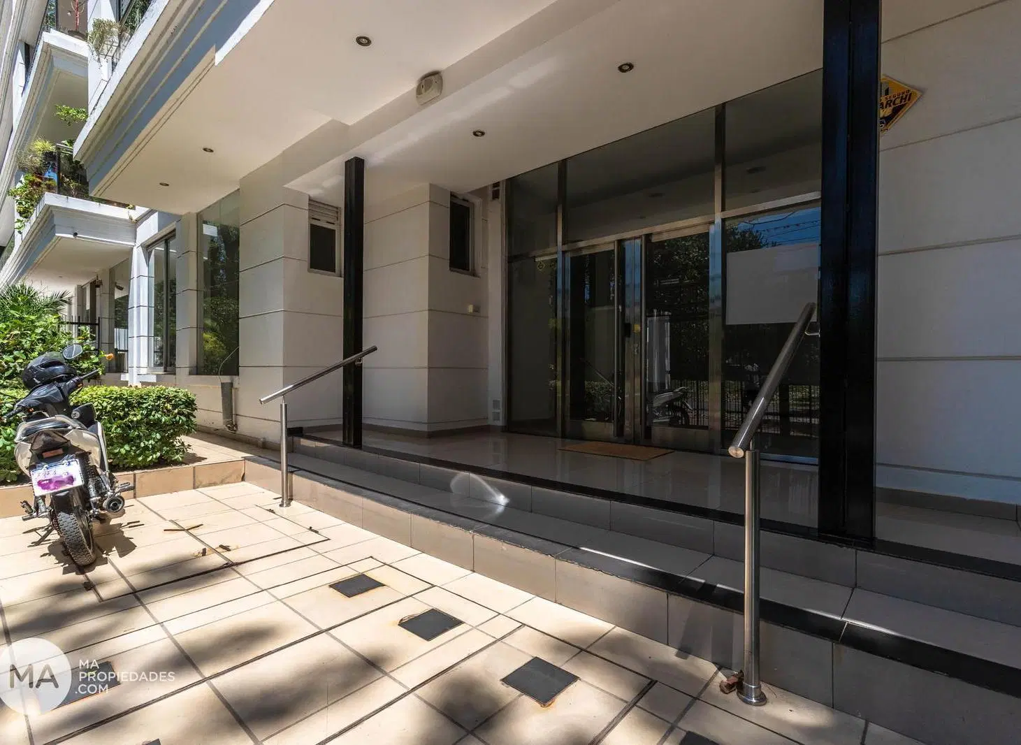 Departamento 3 dormitorios con terraza exclusiva, 2 cocheras y baulera - Fisherton Golf - Rosario | 4