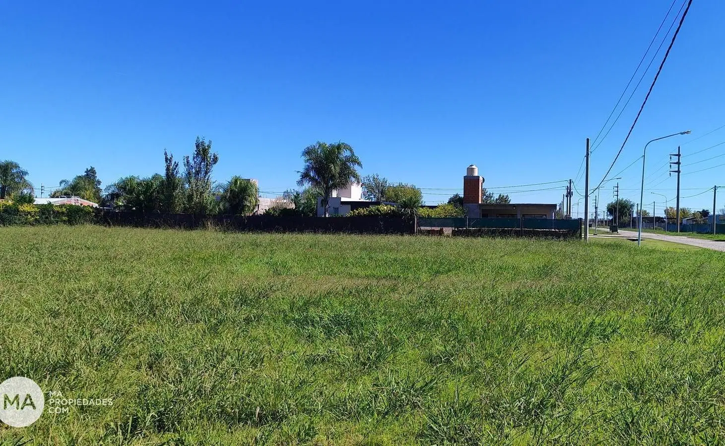 Terreno 413 M2 en esquina, en barrio abierto - Barrio Punta Chacra - Roldán | Venta 2