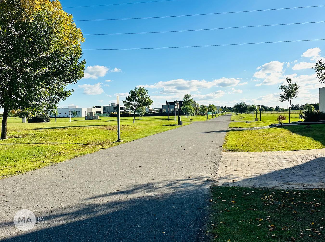 Terreno 830 M2 - Los Pasos del Jockey II - Fisherton Rosario | Venta