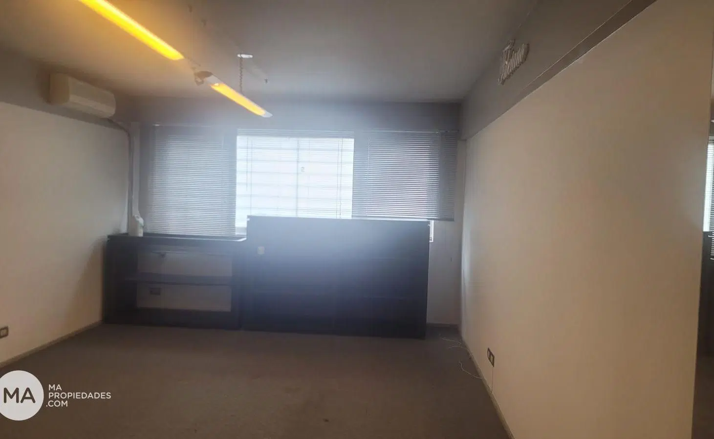 Oficina en ubicación estratégica, esq. España y San Luis - España 900 - Centro Rosario | Venta 5