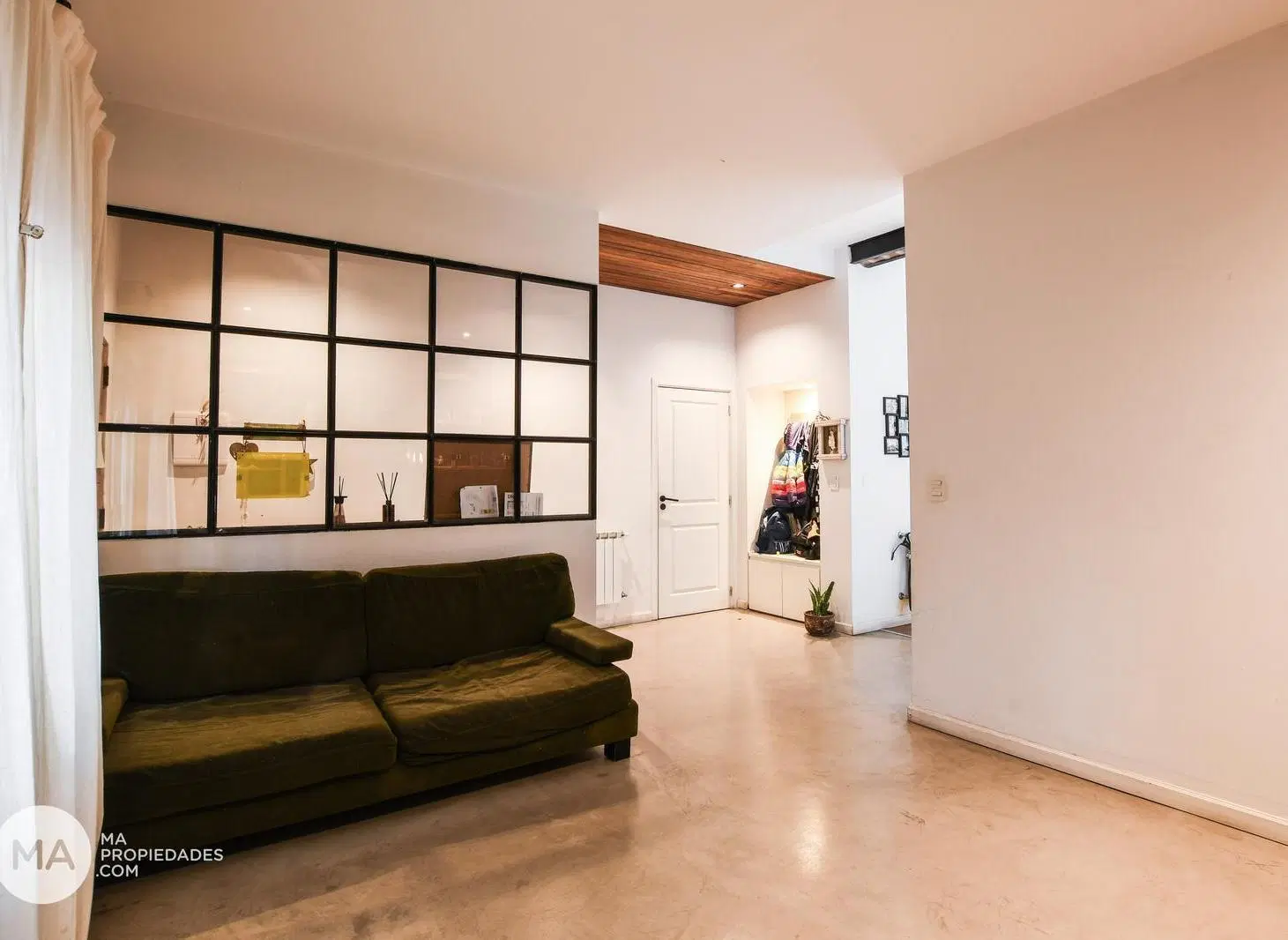 Casa 3 Dormitorios con cochera, patio, terraza y piscina - Rodriguez 700 - Lourdes Rosario | Venta 3