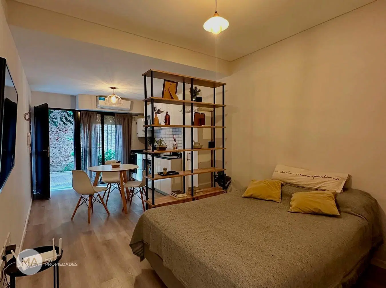 Monoambiente amueblado en ubicación estratégica - Rodríguez 60 Bis - Pichincha Rosario | Venta 3