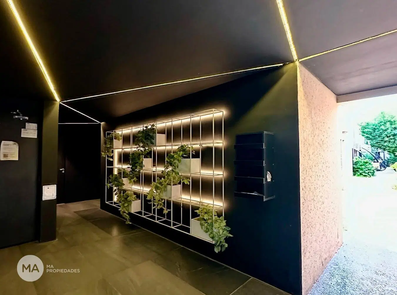 Monoambiente amueblado en ubicación estratégica - Rodríguez 60 Bis - Pichincha Rosario | Venta 5