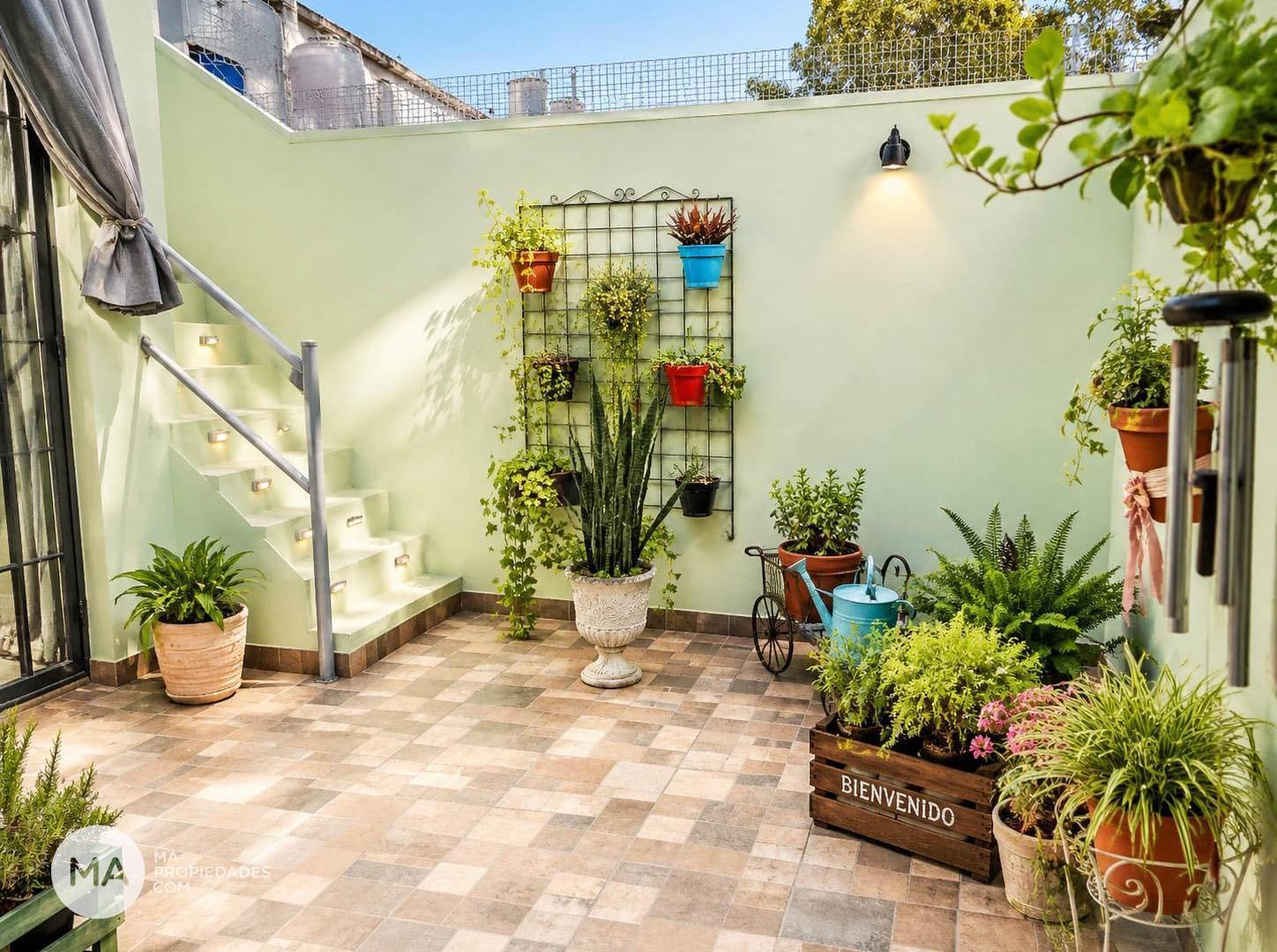 PH con patio, terraza y parrillero - Garibaldi 1100 - Rosario | Venta