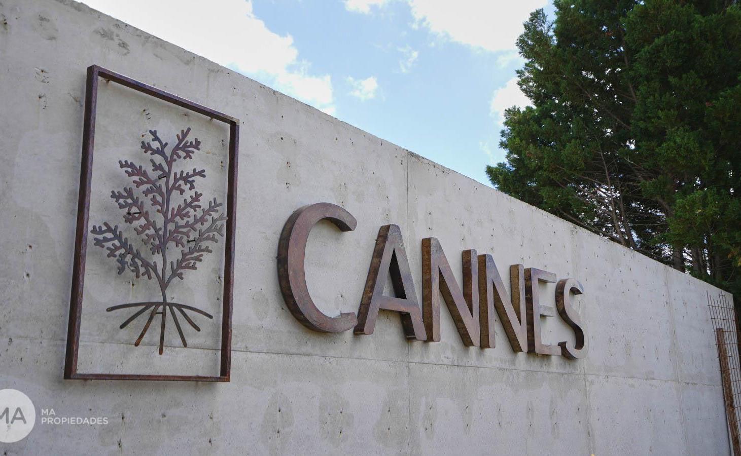 Lote en Cannes - Barrio Privado