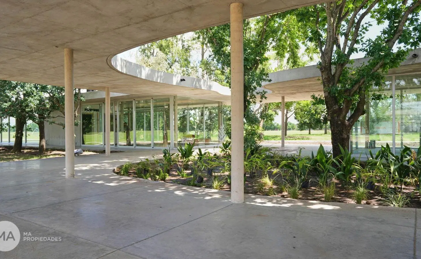 Lote en Cannes - Barrio Privado 5