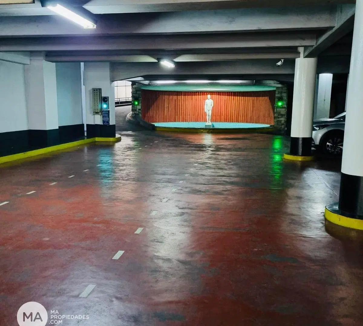 Cochera en Edificio APOLO - Sarmiento 500 Centro - Rosario | Venta 2