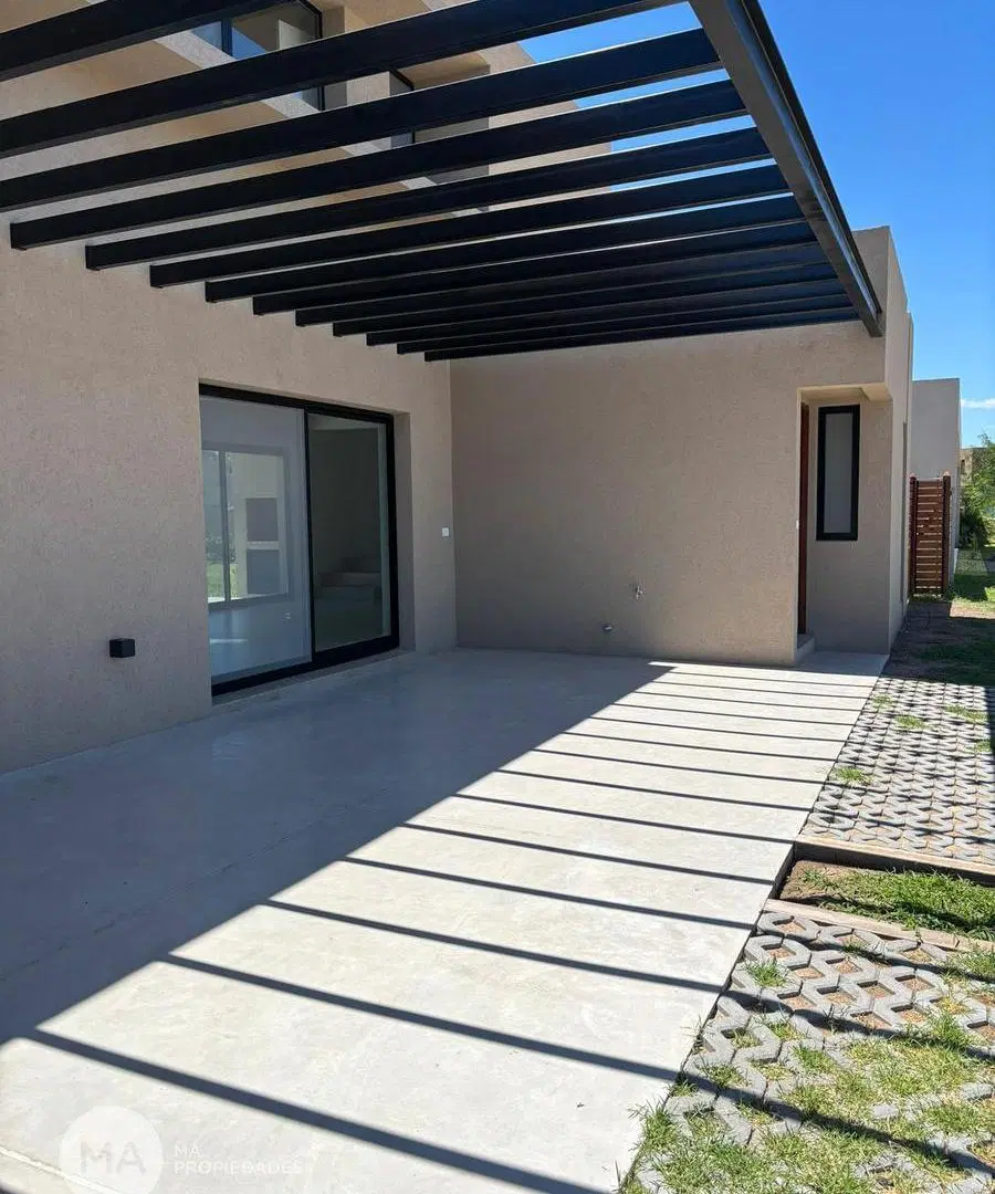 Casa 2 Dormitorios - Condominios DM - Funes | Venta 3