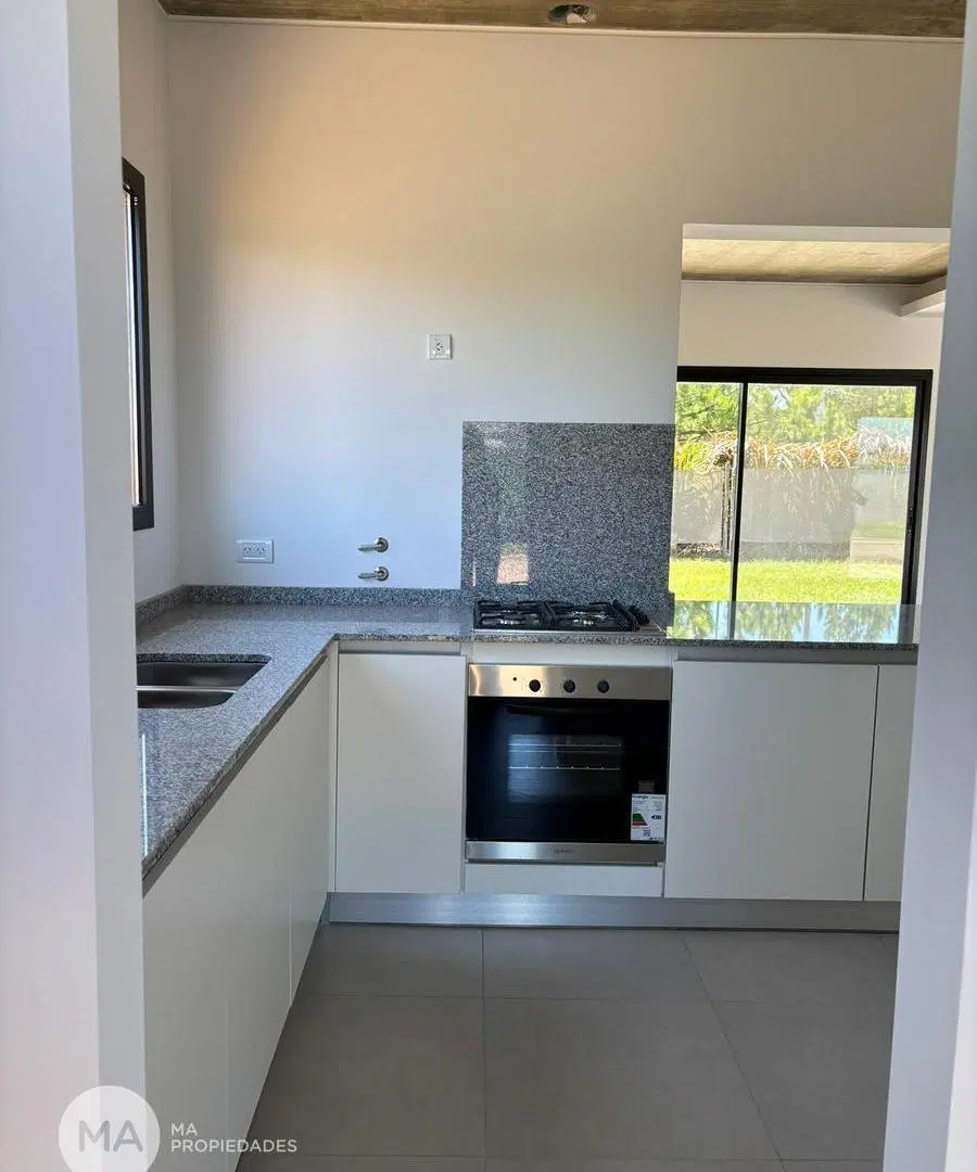 Casa 2 Dormitorios - Condominios DM - Funes | Venta 2