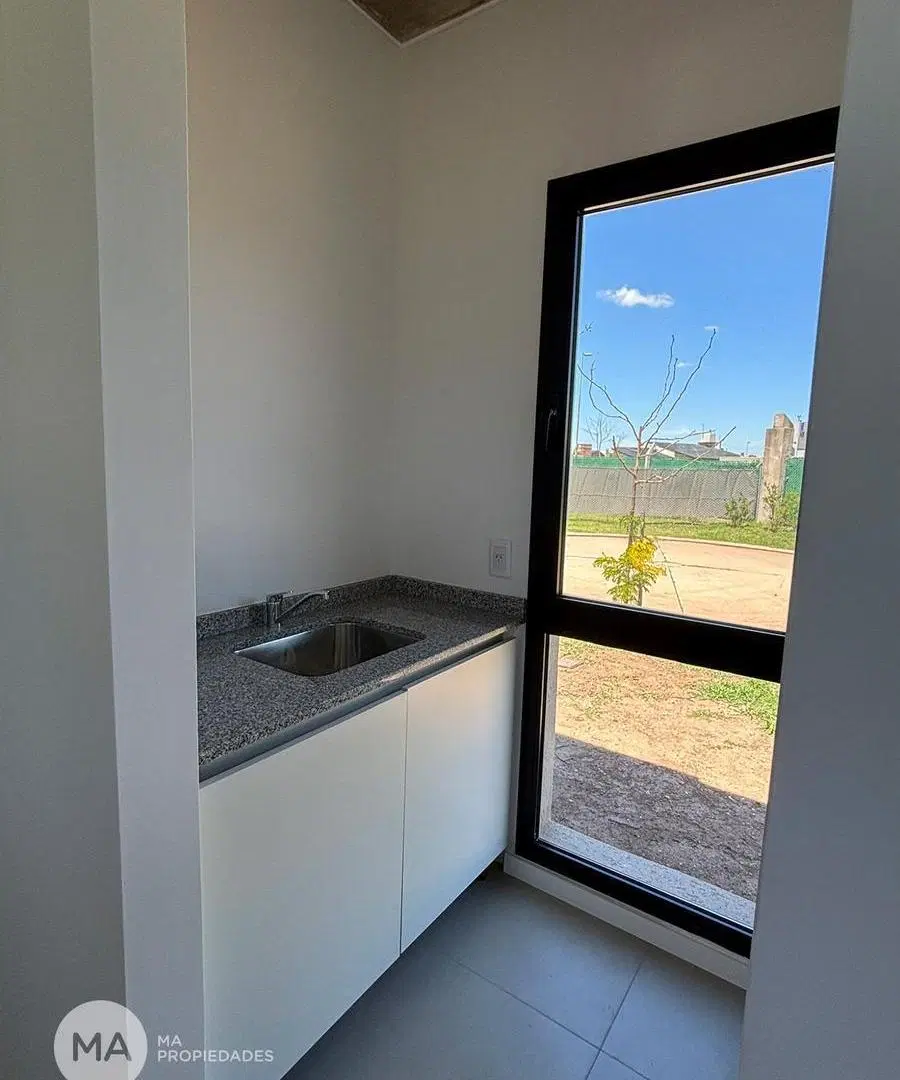 Casa 2 Dormitorios - Condominios DM - Funes | Venta 5