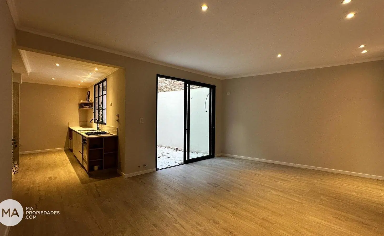 Casa de pasillo 2 Dormitorios - Mendoza 3000 - Lourdes Rosario | Venta 2