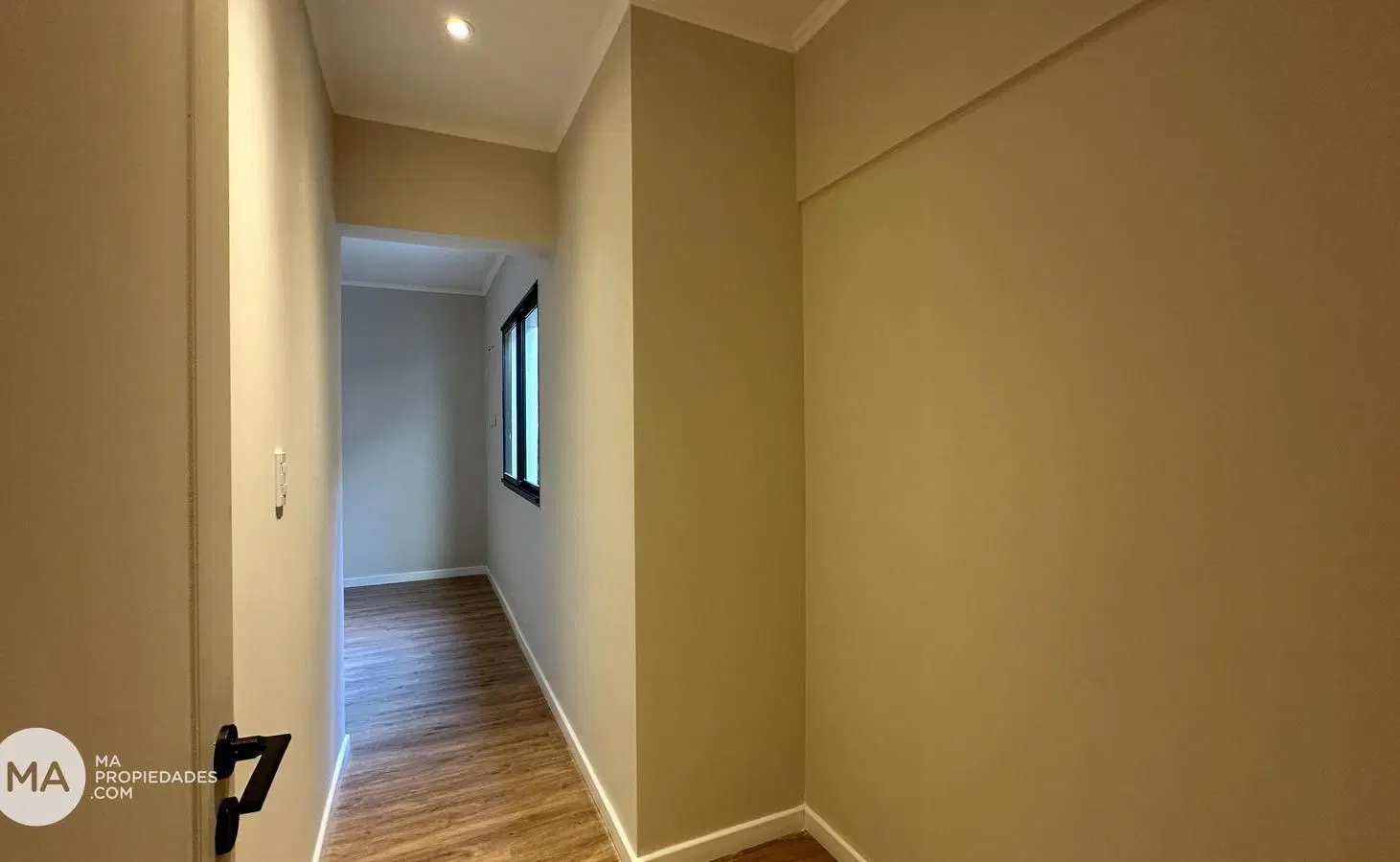 Casa de pasillo 2 Dormitorios - Mendoza 3000 - Lourdes Rosario | Venta 5