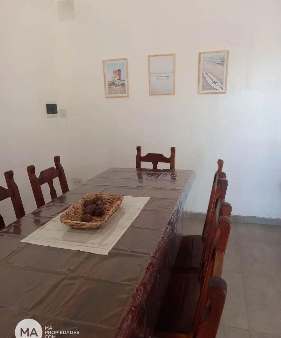 Casa 2 dormitorios con pileta en lote de 614 m² | Calchaquíes 1100 - La Estancia II - Roldán | Venta 2
