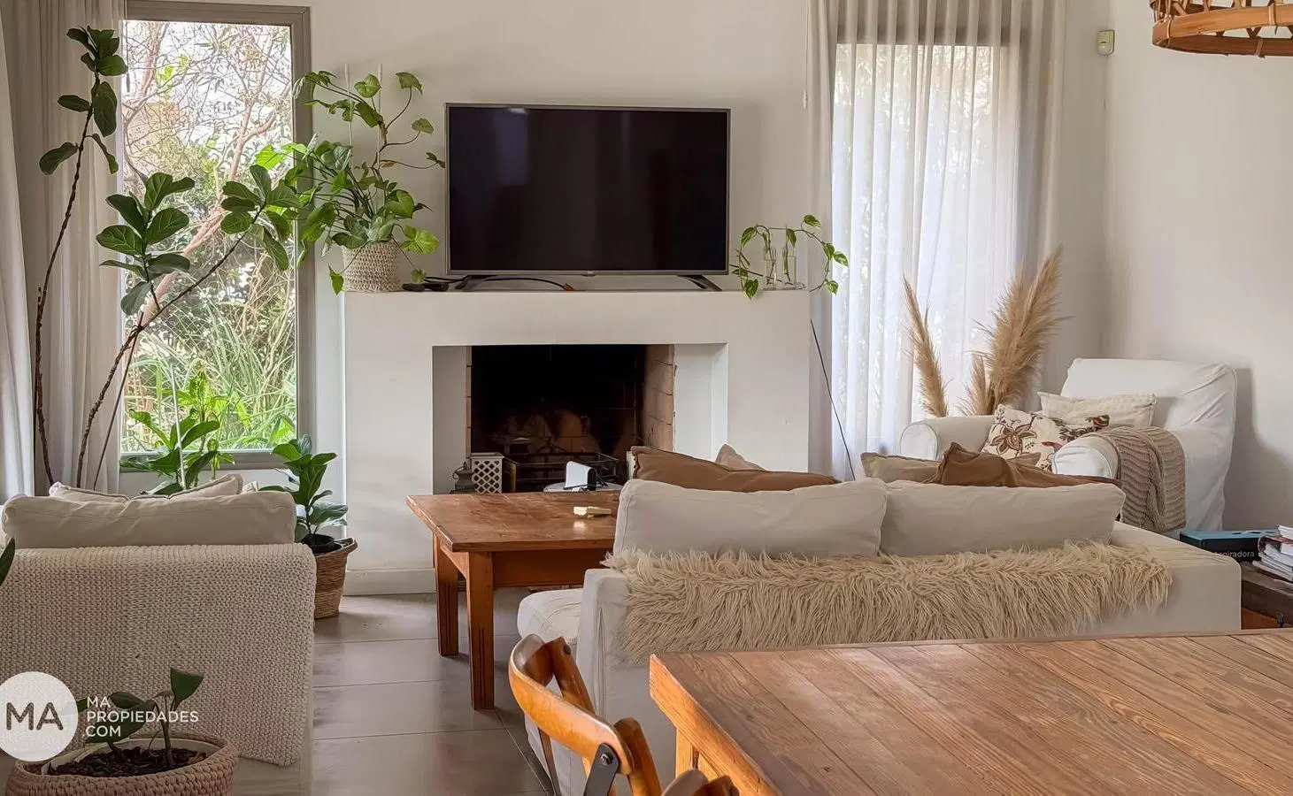 Casa 4 dorm con pileta - Aguadas Barrio Privado - Funes | Venta 5