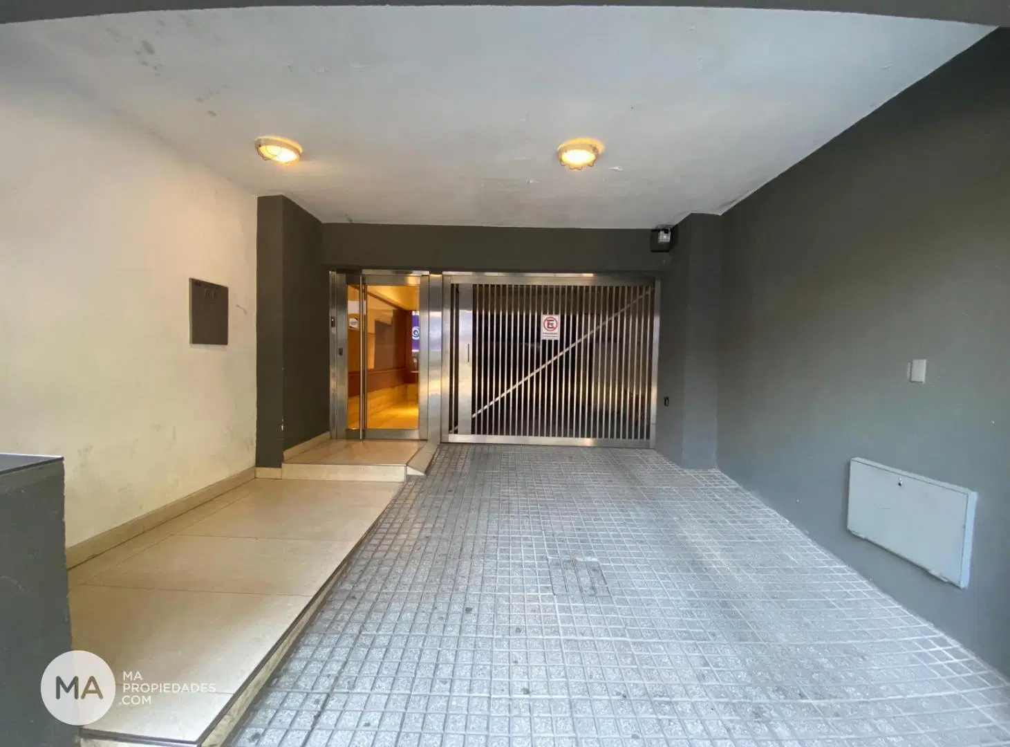 Departamento Monoambiente con balcón - Av. Pellegrini 860 - Centro - Rosario | Venta 3