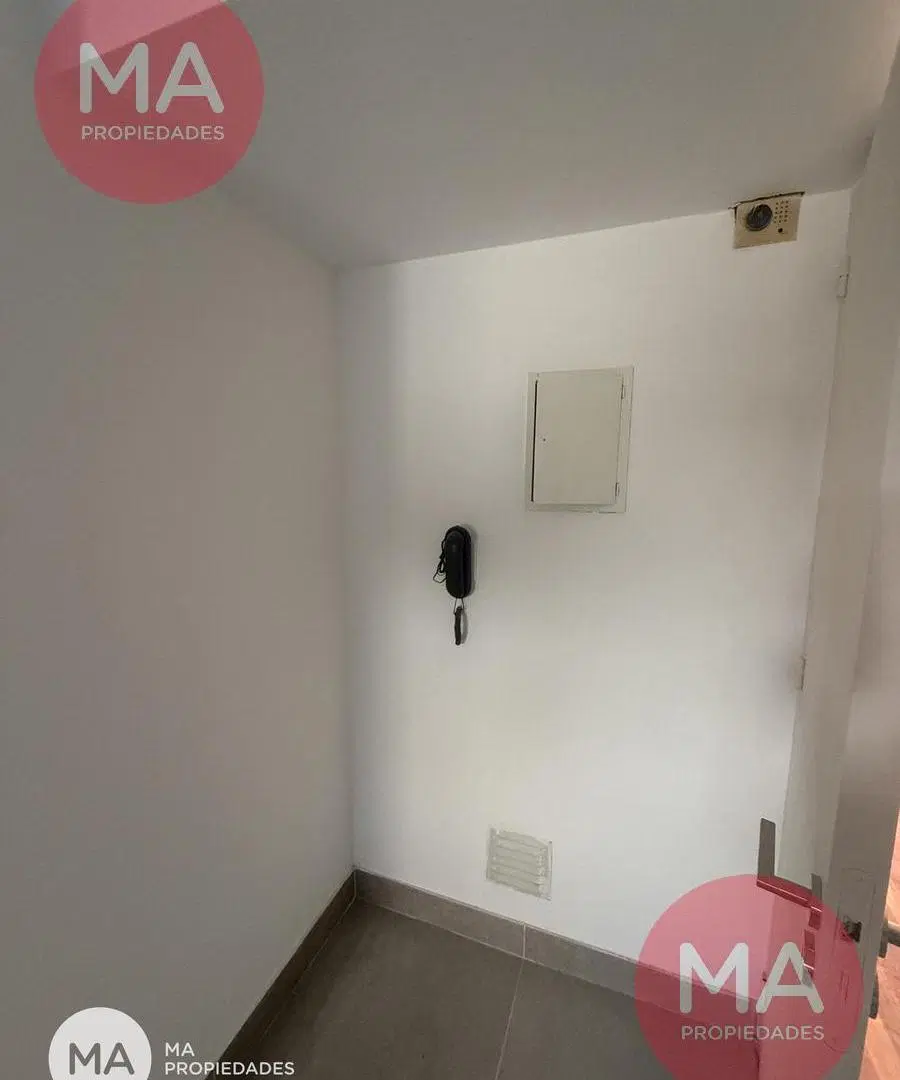 Alquiler | Oportunidad Departamento 2 dormitorios patio - Italia 800 - Centro Rosario 5