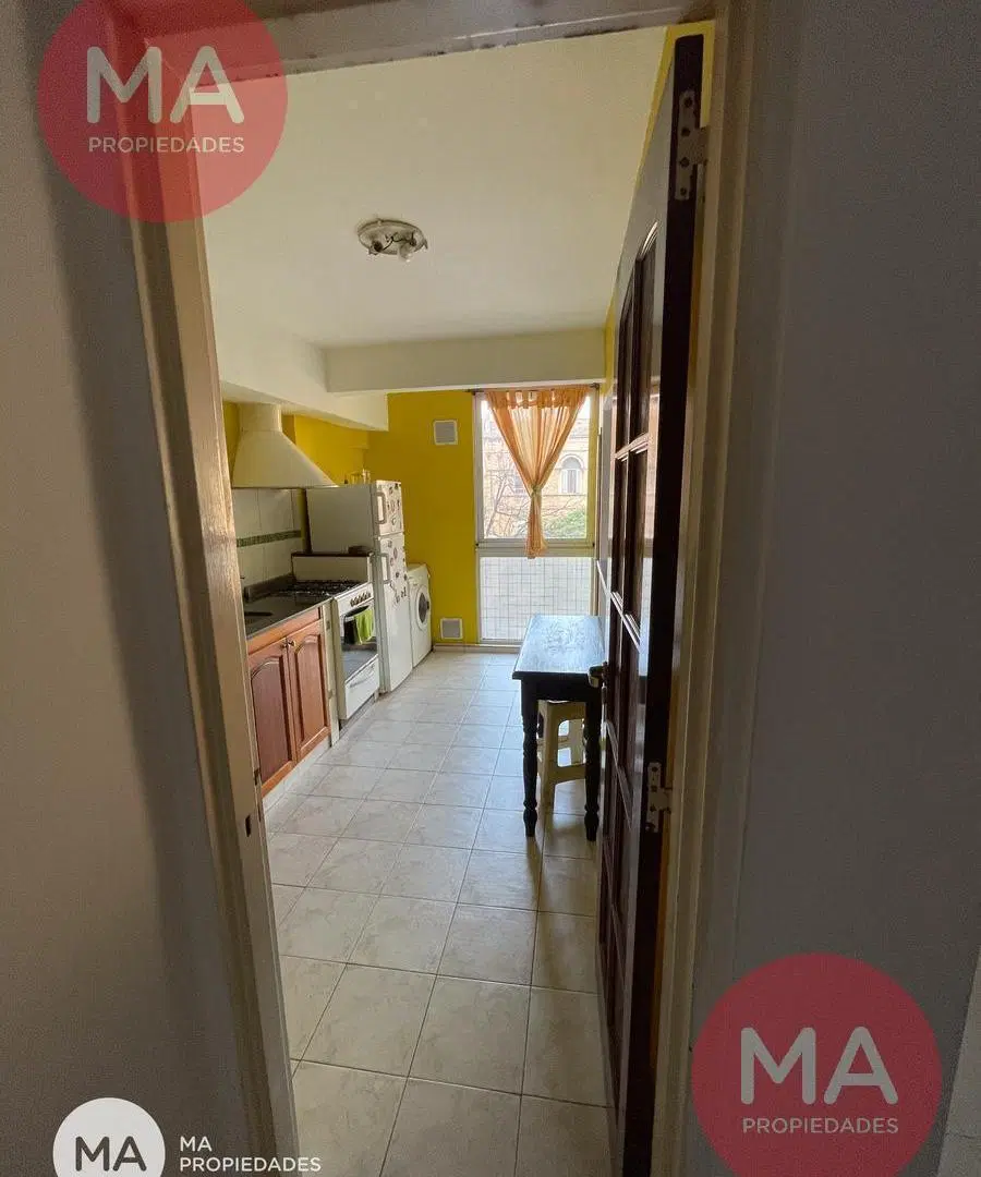 Oportunidad Departamento 2 Dormitorios - Av. Pellegrini 1500 - Centro - Rosario | Venta 3