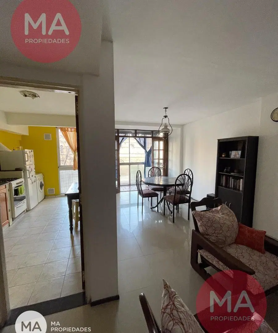 Oportunidad Departamento 2 Dormitorios - Av. Pellegrini 1500 - Centro - Rosario | Venta 2