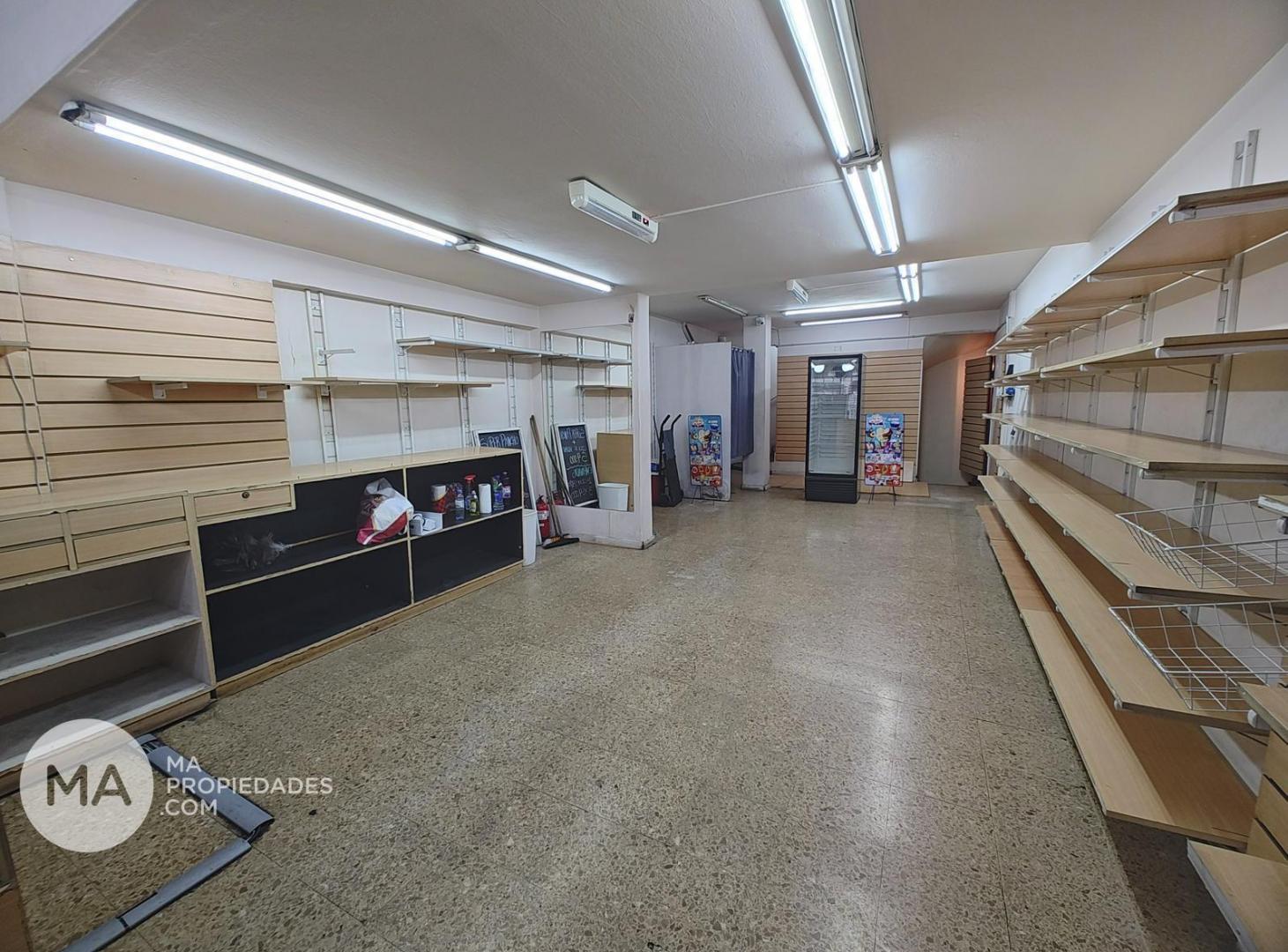 Foto de Alquiler | Local comercial 66 m2 con excelente visibilidad - Centro Rosario, imagen 2