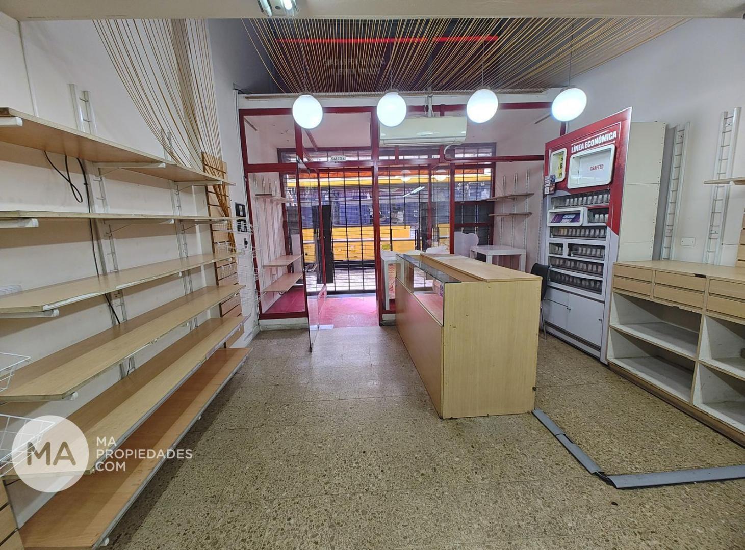 Foto de Alquiler | Local comercial 66 m2 con excelente visibilidad - Centro Rosario, imagen 1